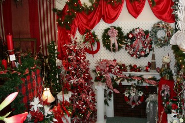 christmas_mantle_2