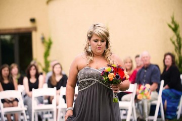 young_wedding_bridesmaid_02