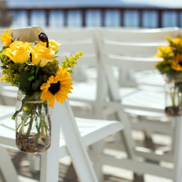 wedding-sunflower-hangers