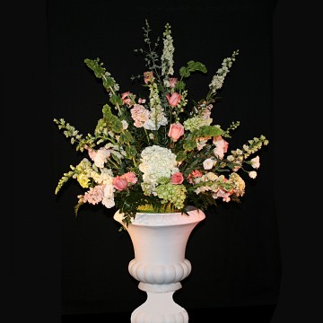 Wedding centerpiece arrangement