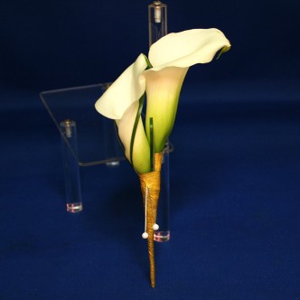 Wedding boutonniere 02