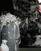 All white christmas arrangement