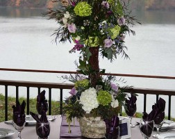 Wedding patio reception table arrangement