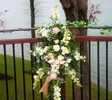 Wedding arch bouquet
