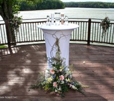 Fabulous wedding held at the Bella Collina Mansion in Stokesdale, NC. Balancing the flowers and the color theme of the wedding is a specialty that we at Always & Forever Florist have experience in doing.