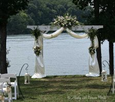 Gorgeous Bella Collina Lakeside Backdrop For Wedding