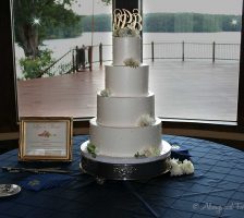 Gorgeous Four Tier Wedding Cake