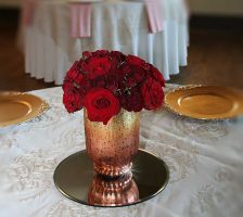 Red Roses In Gold Antique Vase For Reception Table