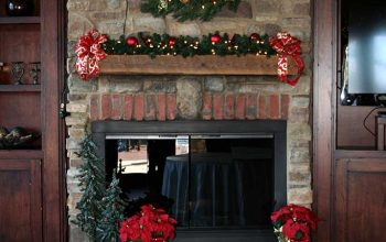 Fireplace Christmas Wreath