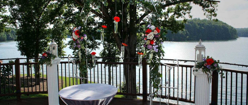 Gorgeous wedding pergola setting at bella collina