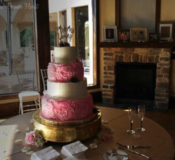 Theme matching wedding cake