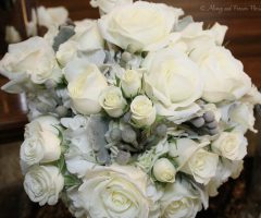 Brunia highlights in bridal bouquet