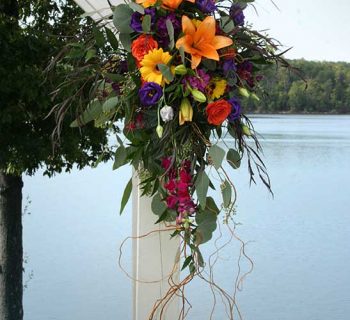 Gorgeious pergola spray arrangement