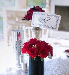 Red rose reception piece